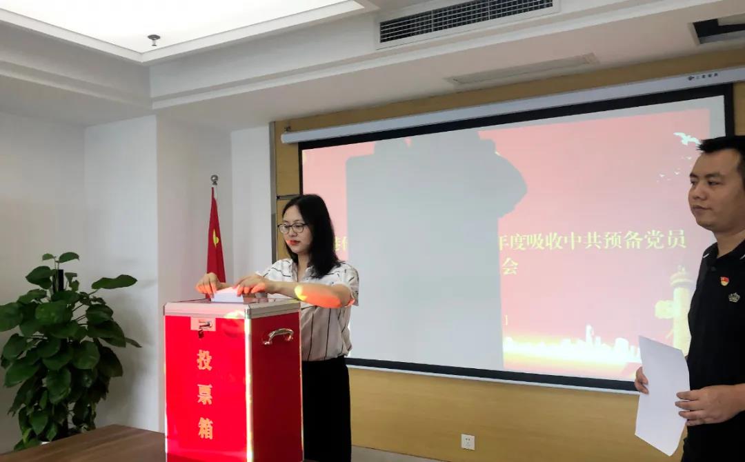 &#112;&#103;&#30005;&#23376;&#27169;&#25311;&#22120;&#40;&#35797;&#29609;&#28216;&#25103;&#41;&#23448;&#26041;&#32593;&#31449;